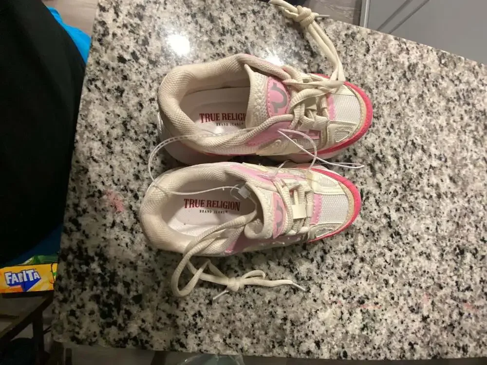 True Religion Girls Breezy Chunky Platform Sneakers in White/Pink
